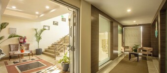 Hotel Cardinal Express Oxmo Delhi Airport