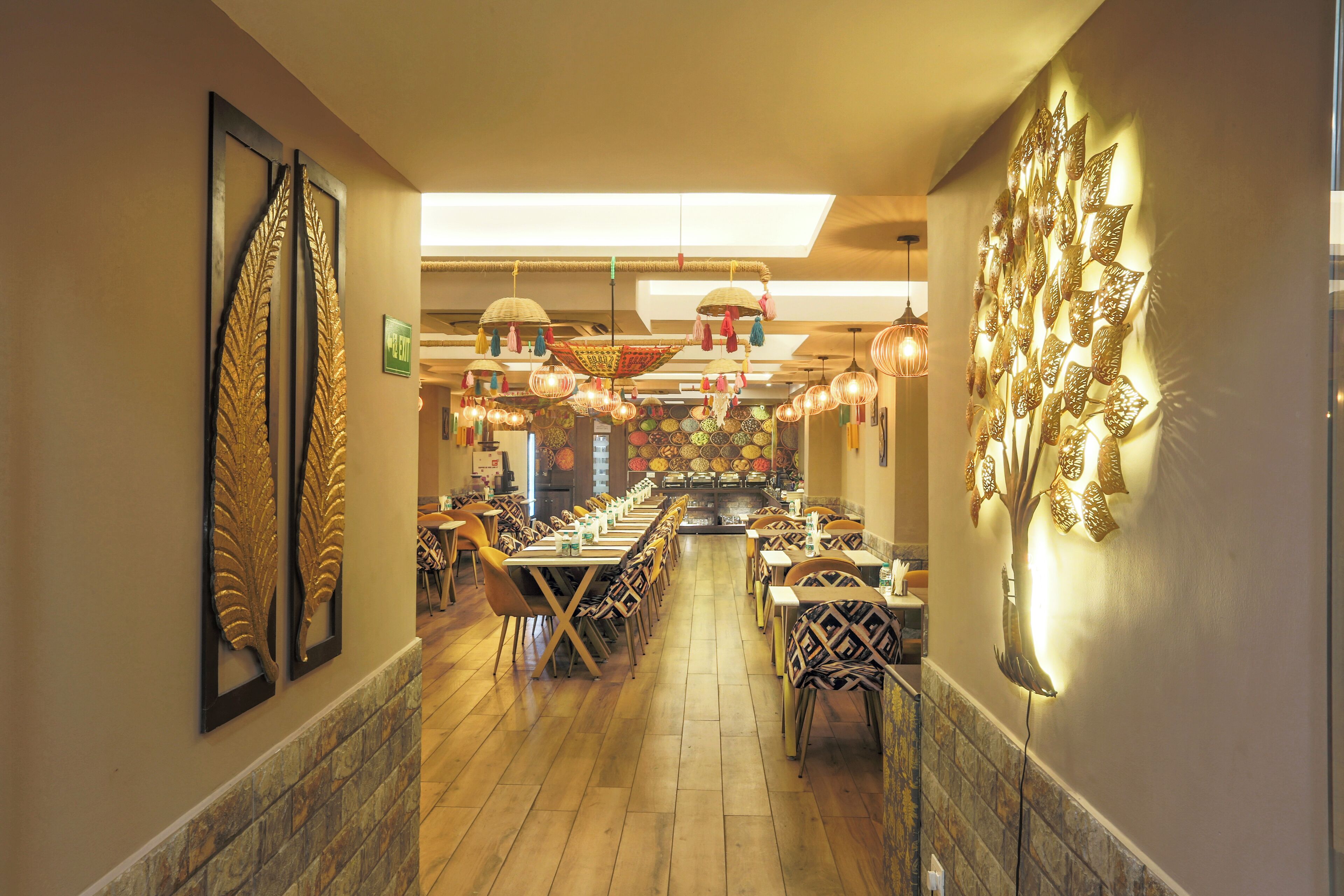 Photo - Hotel Cardinal Oxmo Delhi Airport