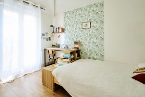 4 Schlafzimmer, Schreibtisch, WLAN, Bettwäsche