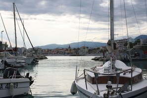 Marina