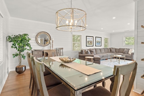 Steps to Beach & Pool | Screened Porch | Pelican Bay 45 at Wild Dunes Resort