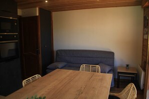 Interior - Apartment in Châtel with Valley Views (Châtel)