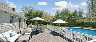 Hamptons Oasis with Pool, Spa, Outdoor Shower, FirePit. Walking distance 2 Beach