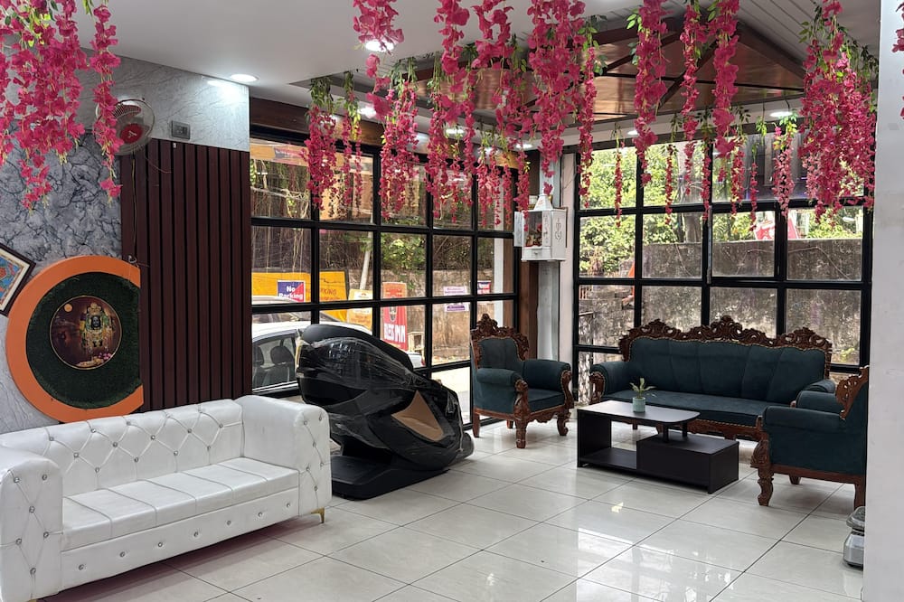 Hotel Bless Inn