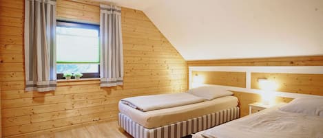 House, 2 Bedrooms, Terrace | 2 bedrooms