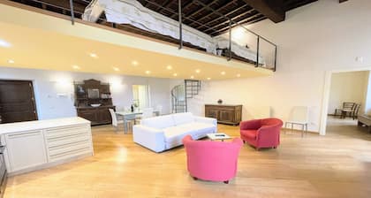 6 Guests apt With Terrace in Pedestrian Historic Centre of Spoleto