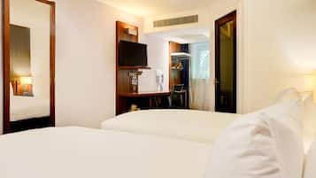 1 bedroom, iron/ironing board, Internet