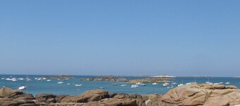 Stort hus nær stranden for 12