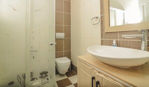 ห้องอีโคโนมี, วิวสวน | ห้องน้ำ