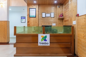 Reception - Treebo Anand The Mall Solan (Solan)