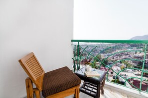 Standard Double Room | Balcony view - Treebo Anand The Mall Solan (Solan)