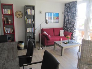 Tv, dvd-spelare och en stereo