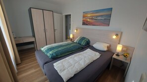 1 slaapkamer, een bureau, wifi