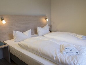 1 Schlafzimmer, Schreibtisch, WLAN