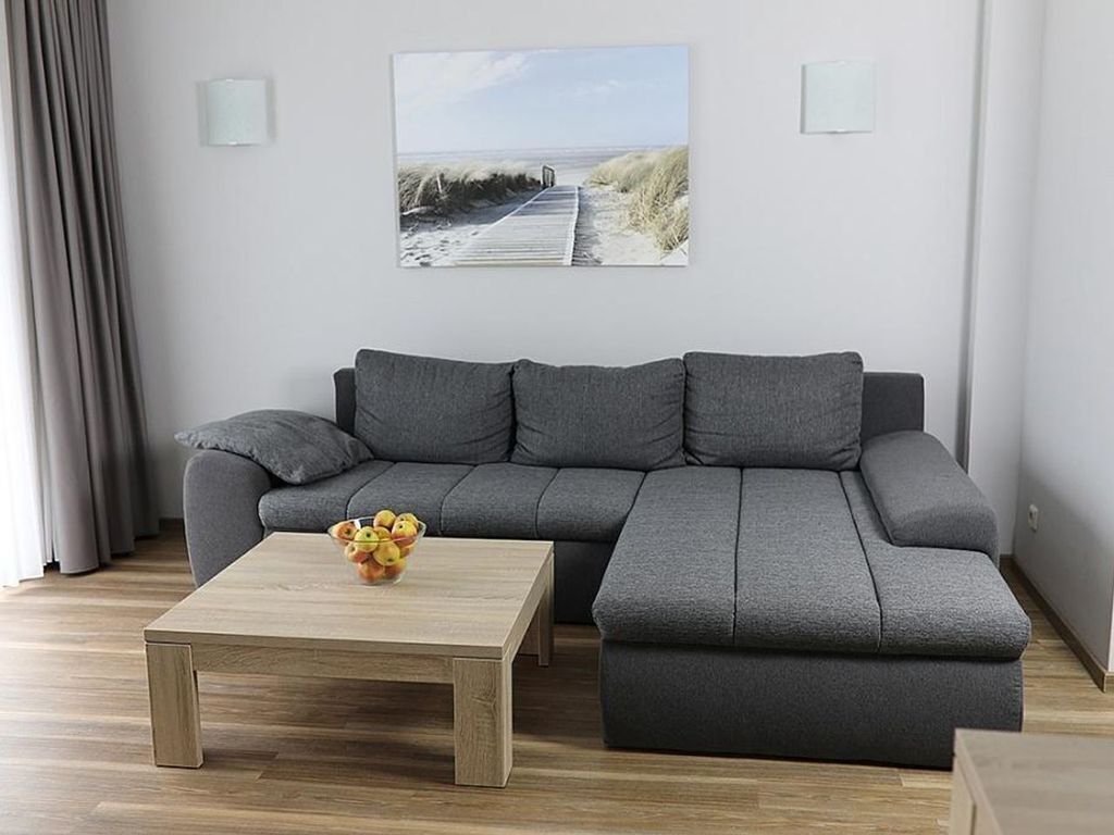 Fernseher, DVD-Player, Stereoanlage
