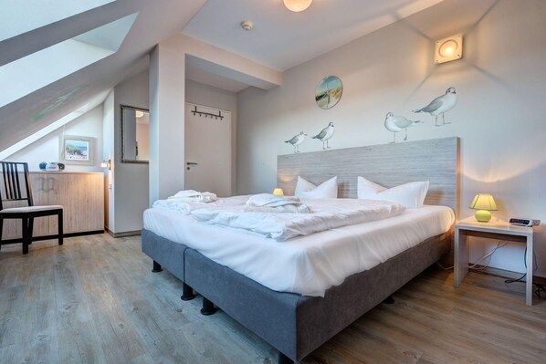 2 soverom, skrivebord og wi-fi