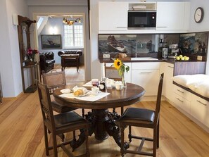 Imagen sin descripción, 3 de 16, botón