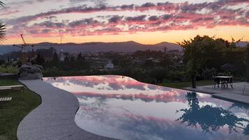 AuĂenpool (je nach Saison geöffnet)