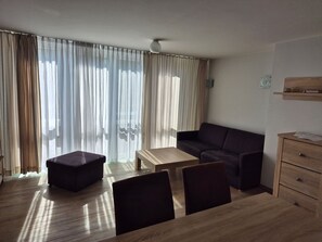 Imagen sin descripción, 3 de 21, botón