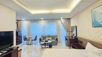 Deluxe Double Room | Egyptian cotton sheets, premium bedding, memory foam beds, in-room safe