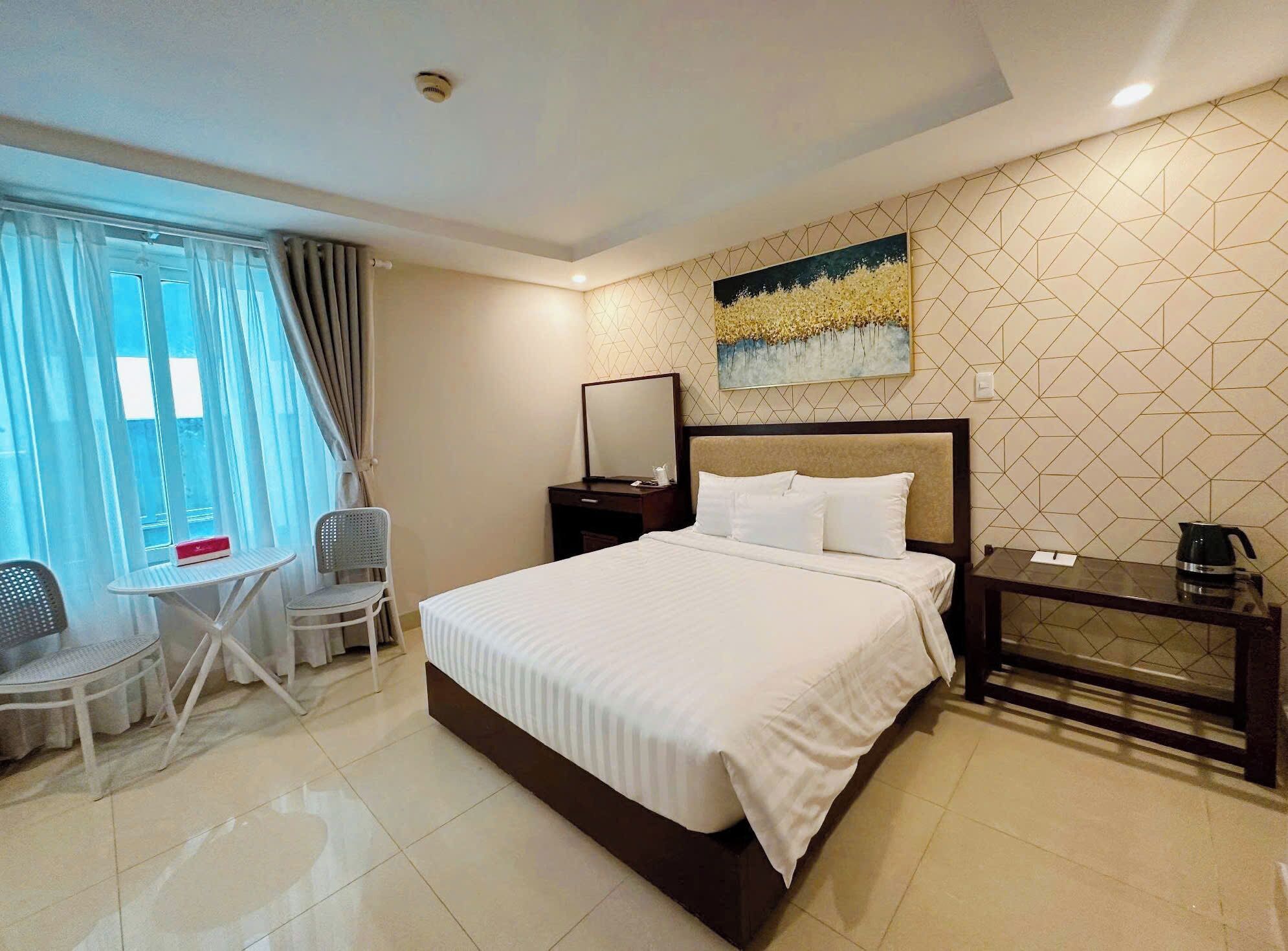 Classic Double Room | Egyptian cotton sheets, premium bedding, memory foam beds, in-room safe