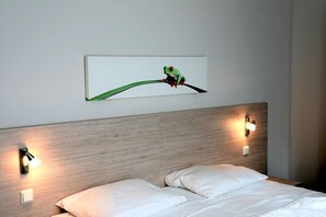 2 Schlafzimmer, Schreibtisch, WLAN