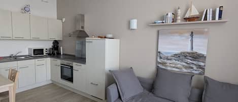 TV, DVD player, stereo