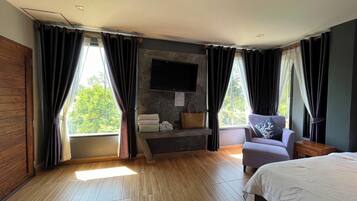 Family Room (New Building) | Free WiFi