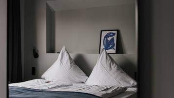 Comfort Double Room, 1 Bedroom, Canal View