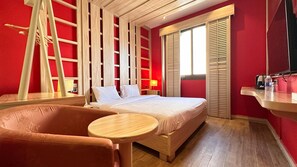 Phòng đôi Deluxe | Két bảo mật tại phòng, màn/rèm cản sáng, phòng cách âm 