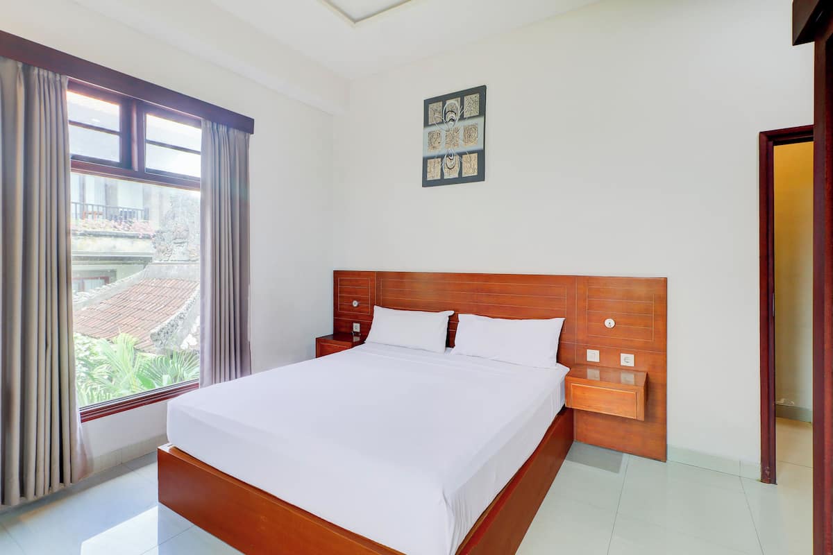 Standard Suite | 1 bedroom, desk, free WiFi, bed sheets