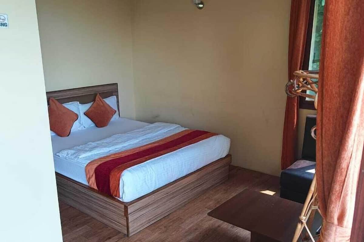 Suite Confort, vue montagne | 1 chambre, bureau, espace de travail pour ordinateur portable