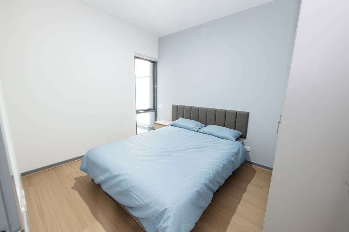 Appartement, 2 chambres, non-fumeurs, salle de bains privée | 1 chambre, bureau, espace de travail pour ordinateur portable