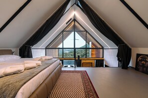 2 makuuhuonetta, silitysrauta/-lauta, Wi-Fi, vuodevaatteet