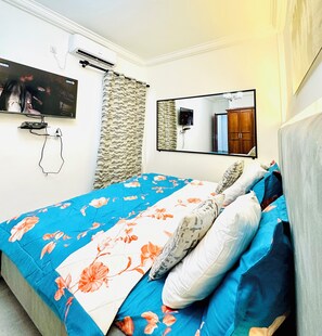 1 bedroom, WiFi - Grand Palazzo Apartment. 
Luxury 1-bedroom apartment in Douala (Douala)