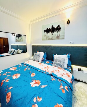 1 bedroom, WiFi - Grand Palazzo Apartment. 
Luxury 1-bedroom apartment in Douala (Douala)
