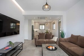 Smart TV - Casadi City Apartment (Ρόδος)
