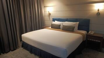 Suite estándar | Escritorio, wifi gratis, ropa de cama