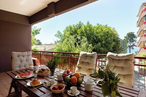 Apartemen Comfort | Balkon