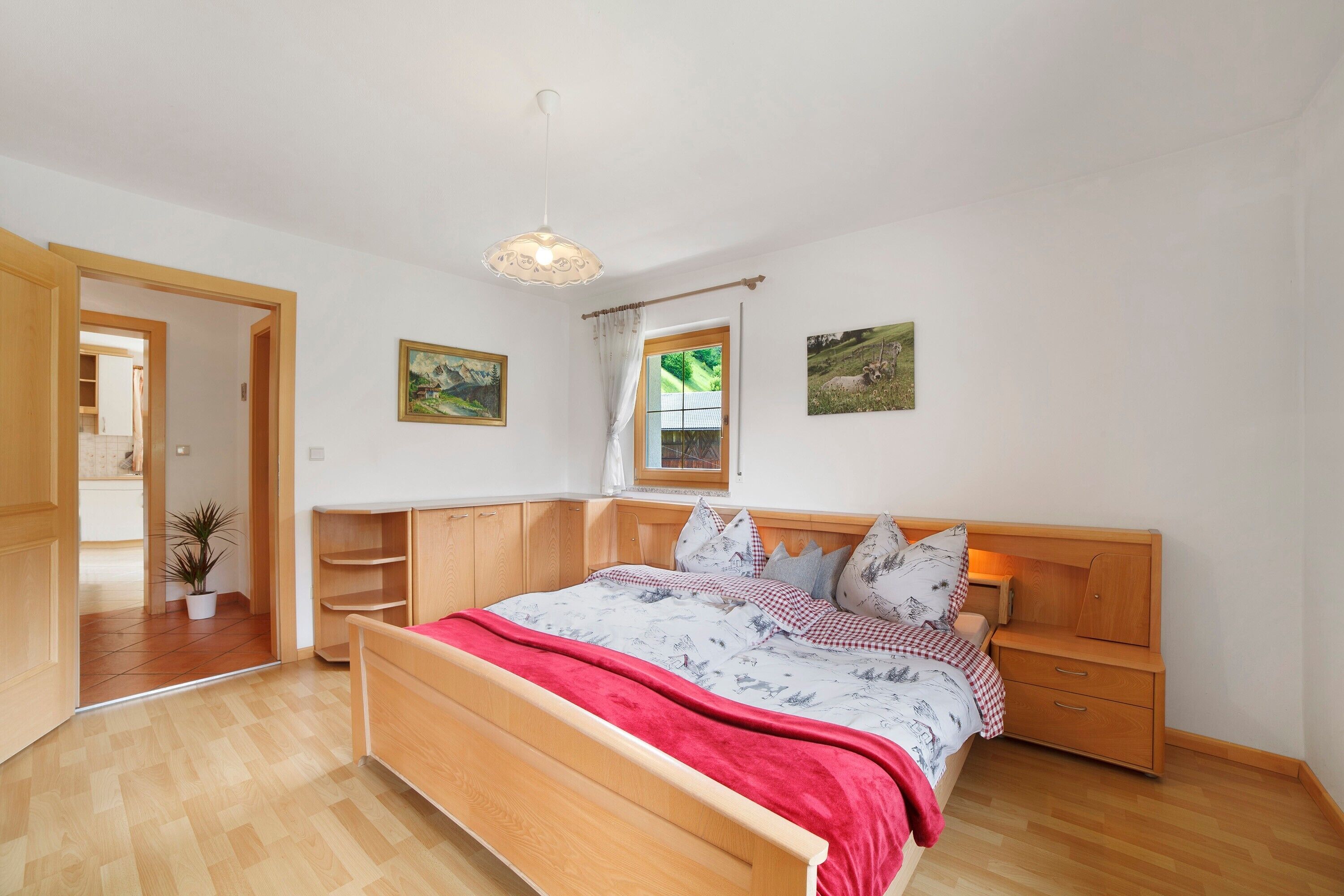 3 habitaciones, wifi gratis y ropa de cama 