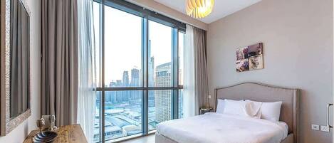 4 chambres, fer et planche à repasser, Wi-Fi, draps fournis