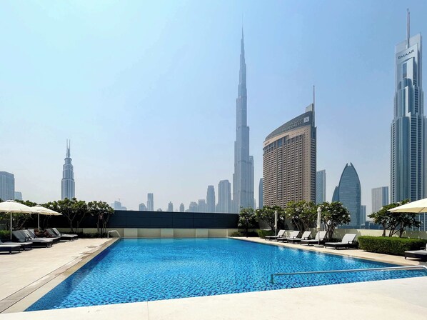 Luokittelematon kuva, 1 kautta 50, painike