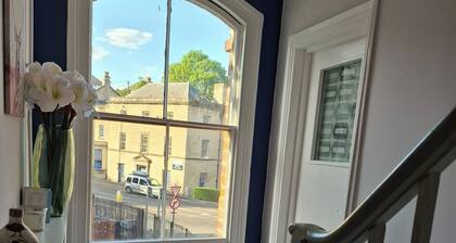 Stroud - Apartment - Sleeps 2 - City Centre
