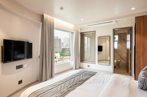 Nine Square Residency