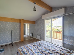 3 bedrooms