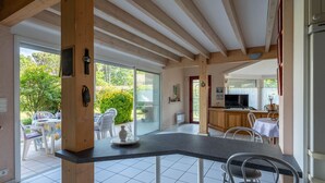 Dining - Spacious 3-bedroom house in Biscarrosse for 6 guests (Biscarrosse)