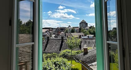 Maison Rénovée avec Jardin et WIFI à La Roche-Posay