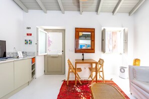 TV - Historic Tavira  - Casa Relogio (Tavira)
