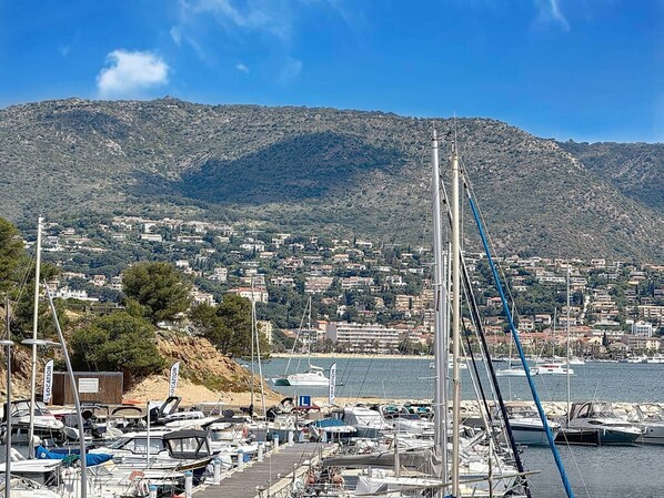 Marina/club náutico