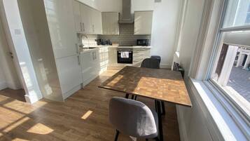 Studio, 1 Bedroom, Smoking | Private kitchen